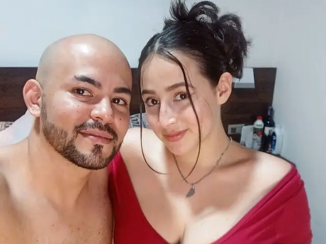 Live Porn Camera of EsperanzaAndNacho