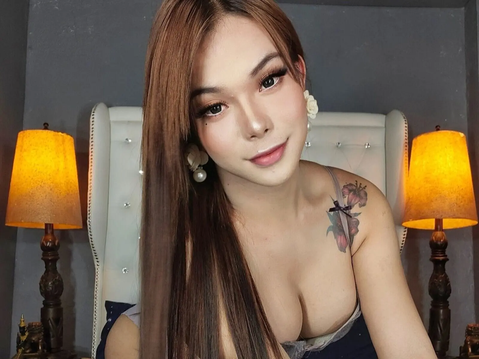 Live Porn Camera of HolyAngelica