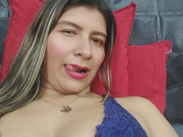 Live Porn Camera of MonicaSarahy
